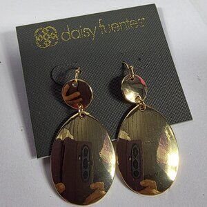 Daisy Fuentes Gold tone Drop/Dangle Earrings Teardrop Brass Fishhook Pierced